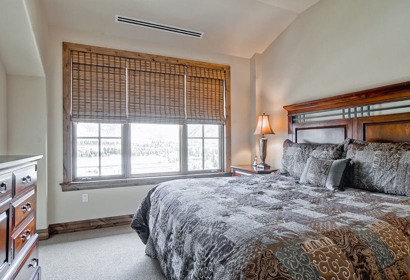 Beaver Creek Landing