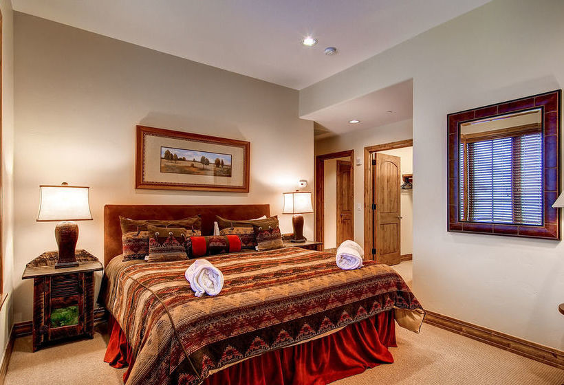 Beaver Creek Landing