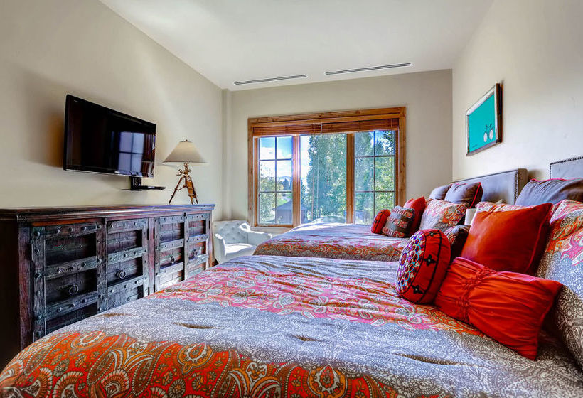 Beaver Creek Landing