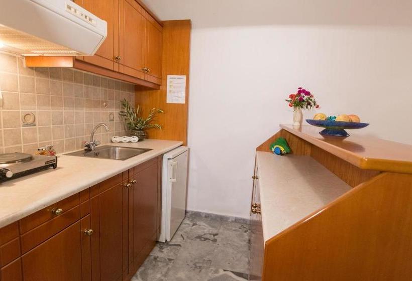 Filoxenia Apartments 2