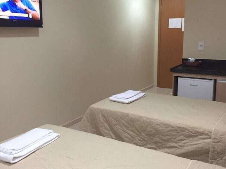 Fórmula Arrey Hotel   Uruçuí