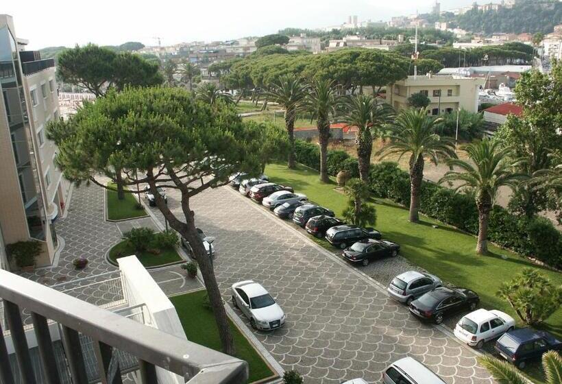 Grand Hotel L Approdo