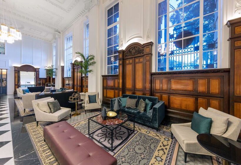 Adina Apartment Hotel Brisbane