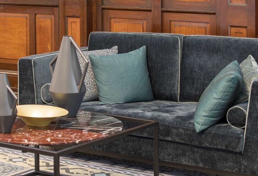 Adina Apartment Hotel Brisbane