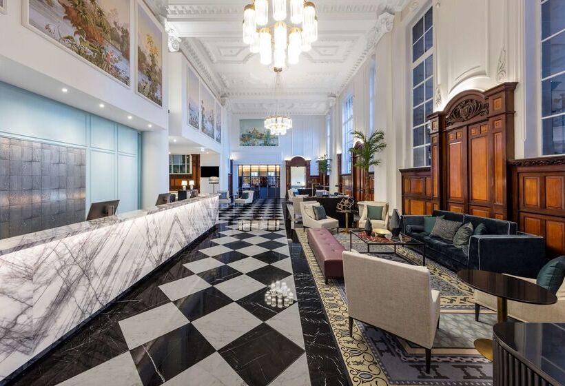 Adina Apartment Hotel Brisbane