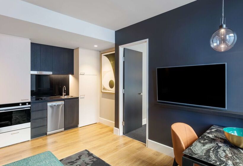 Adina Apartment Hotel Brisbane