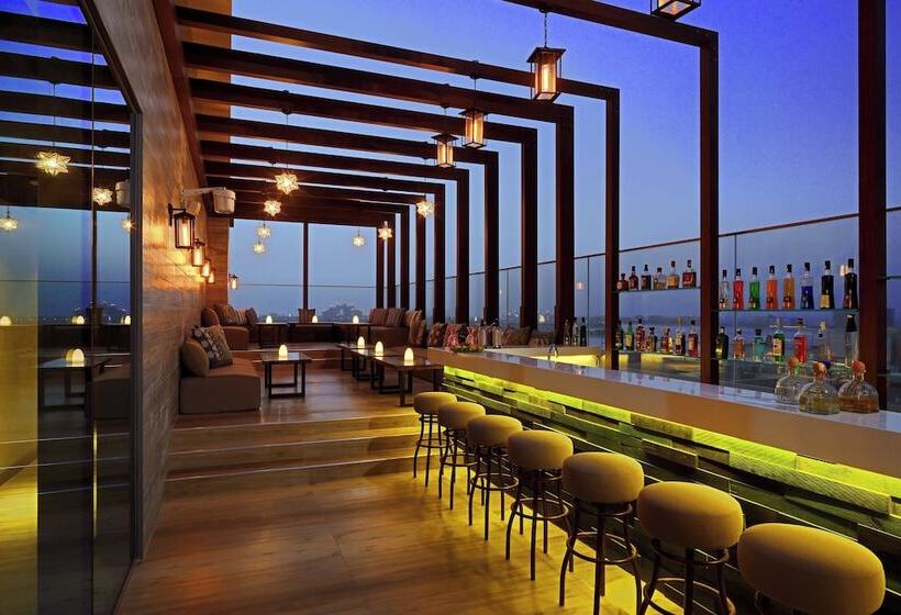 هتل Aloft Palm Jumeirah