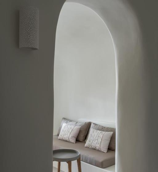 هتل Art Maisons Oia Castle