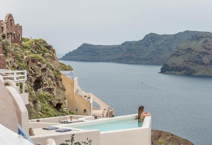 هتل Art Maisons Oia Castle