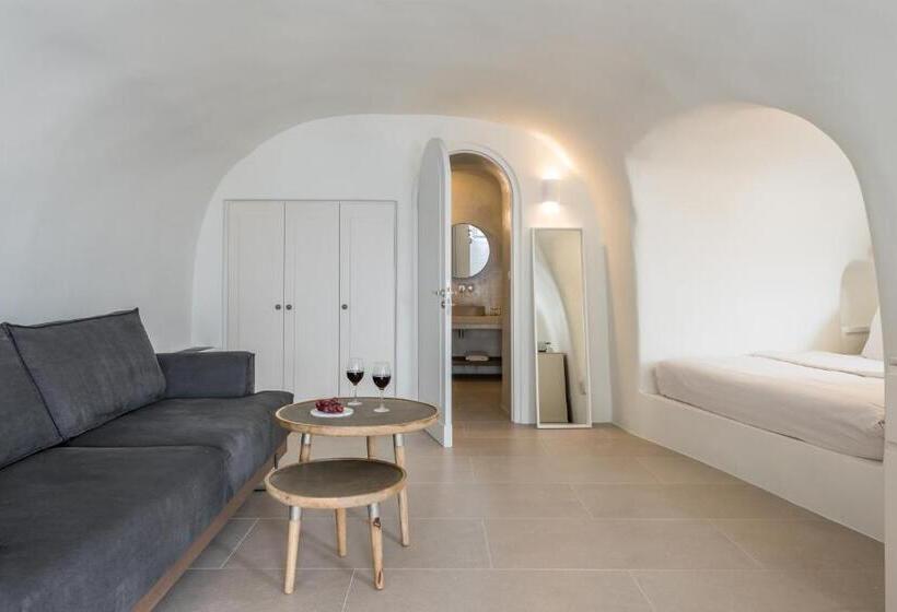 هتل Art Maisons Oia Castle