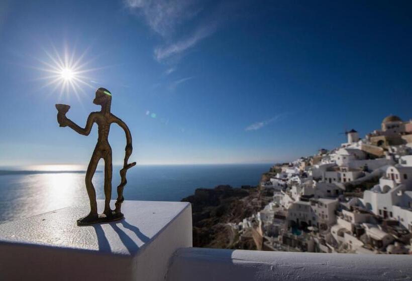 هتل Art Maisons Oia Castle