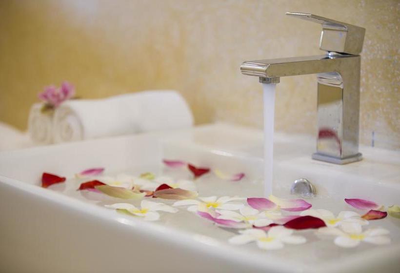 Отель Asarita Angkor Resort & Spa