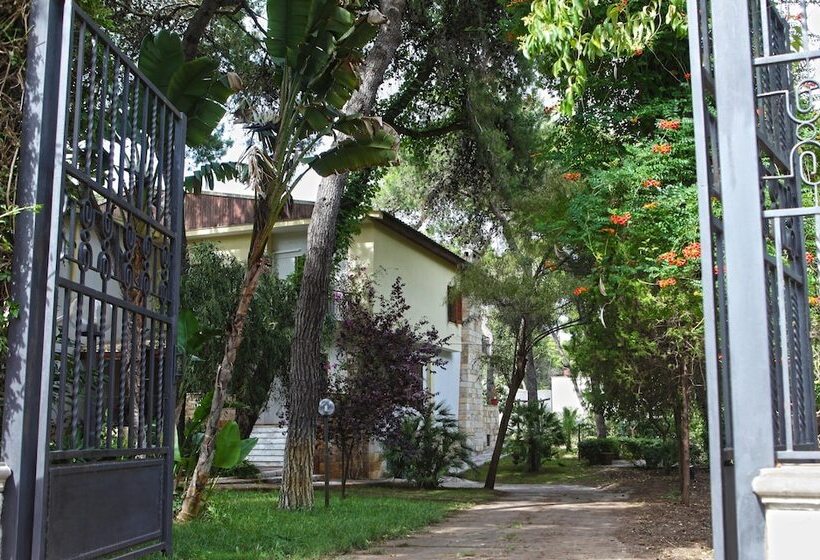 هتل B&b Viale Dei Pini