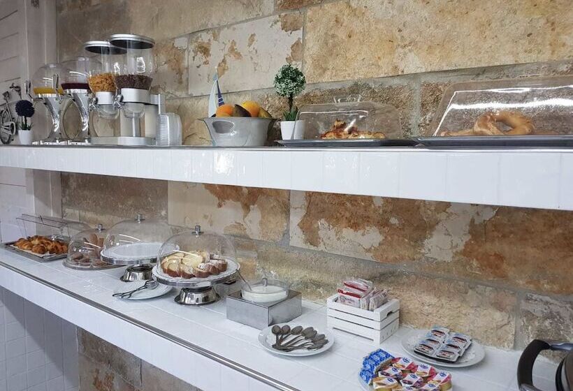 هتل B&b Viale Dei Pini