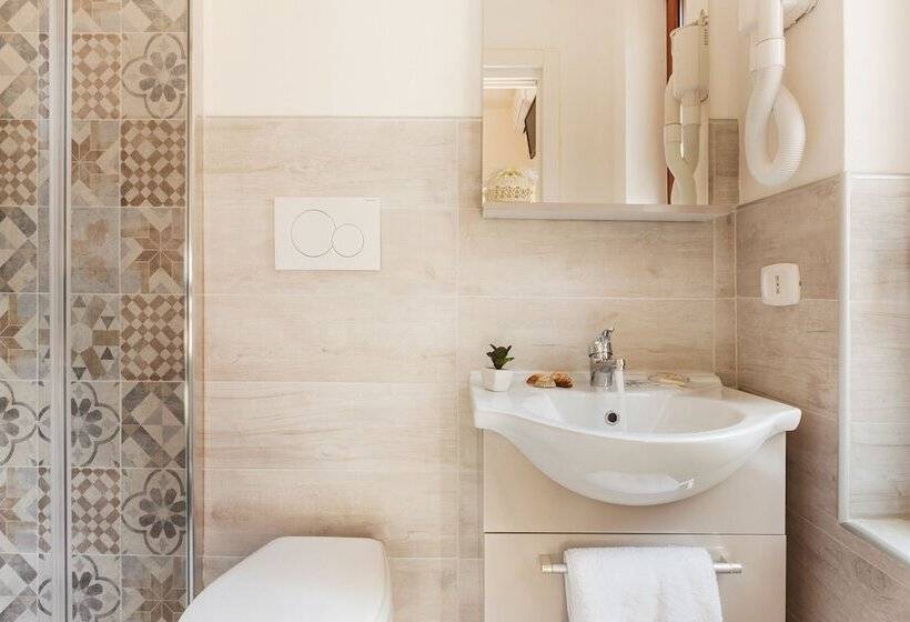 هتل B&b Viale Dei Pini