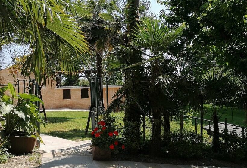 فندق Casale Valentini