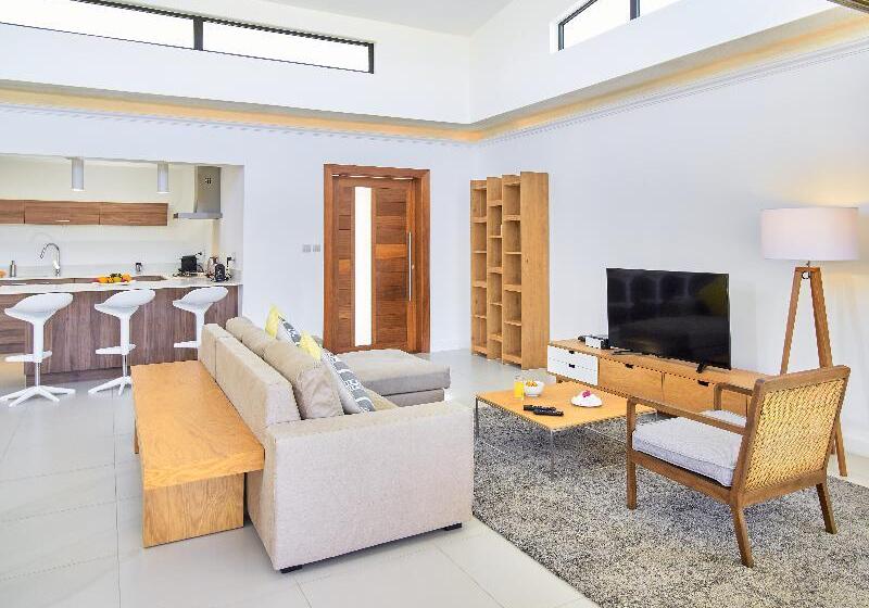 ホテル Corail Bleu Private Pool & Garden Villas By Lov