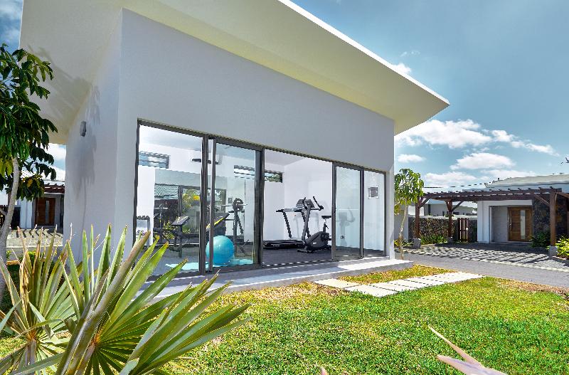 ホテル Corail Bleu Private Pool & Garden Villas By Lov