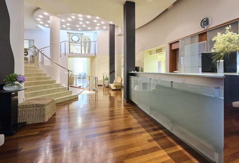 酒店 Garden Suites Umag Plava Laguna