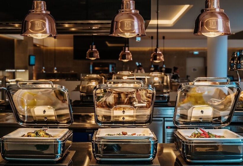 Отель Gennadi Grand Resort