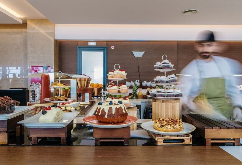 Отель Gennadi Grand Resort