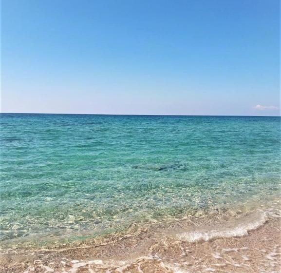 בית מלון כפרי Golden Beach