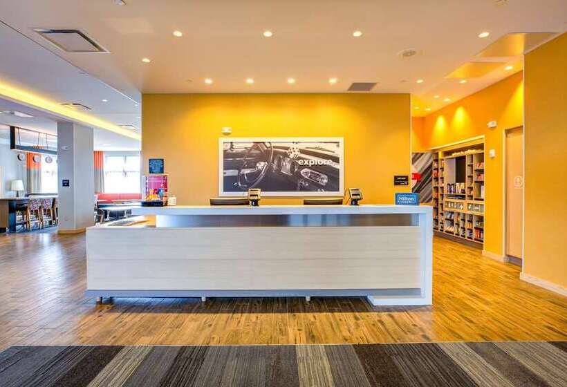 فندق Hampton Inn & Suites Boston/waltham