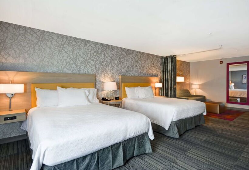 בית מלון כפרי Home2 Suites By Hilton Kansas City Ku Medical Center