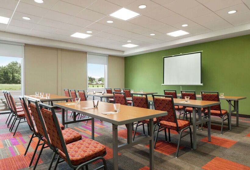 בית מלון כפרי Home2 Suites By Hilton Savannah Airport