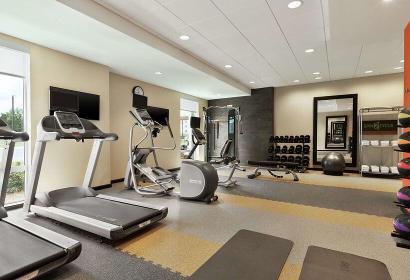 فندق Home2 Suites By Hilton Savannah Airport