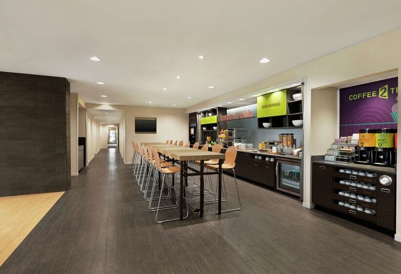 فندق Home2 Suites By Hilton Savannah Airport