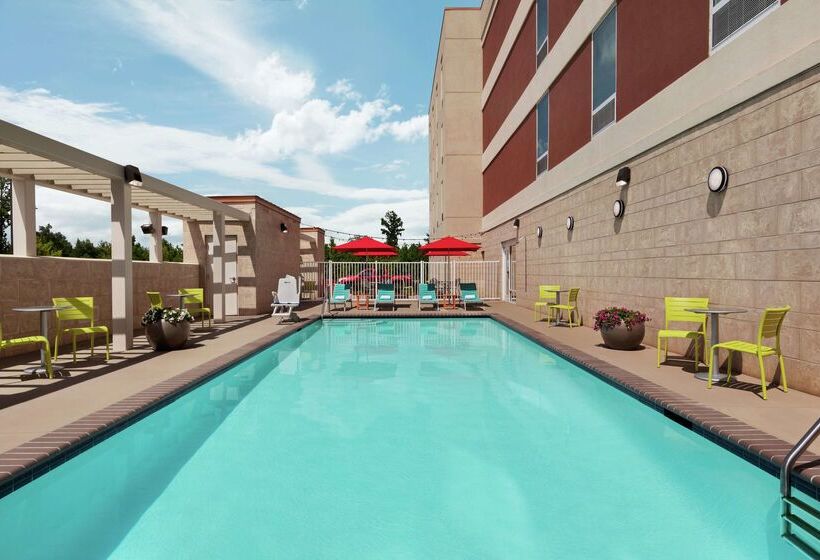 فندق Home2 Suites By Hilton Savannah Airport