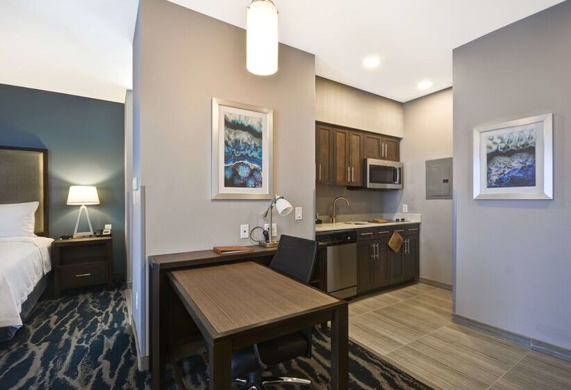 Отель Homewood Suites By Hilton Conroe
