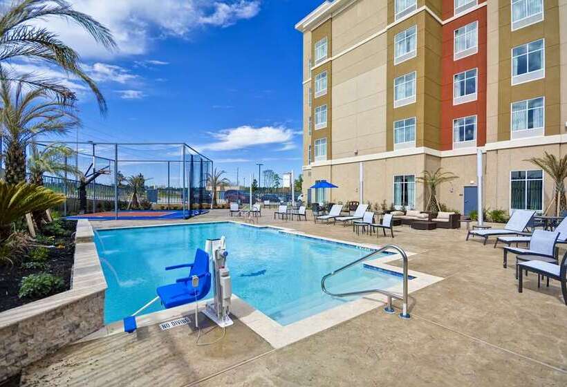 Отель Homewood Suites By Hilton Conroe