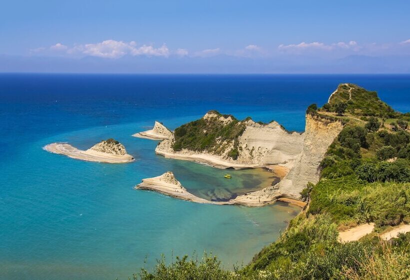 Отель Ikos Dassia