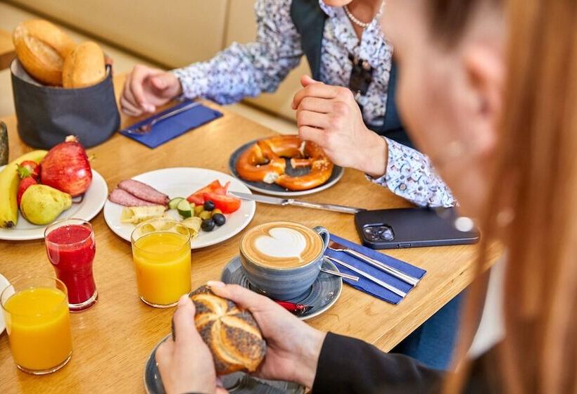 فندق Innsento   Health Campus Passau