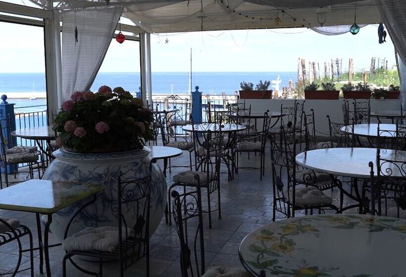 فندق Isolabella