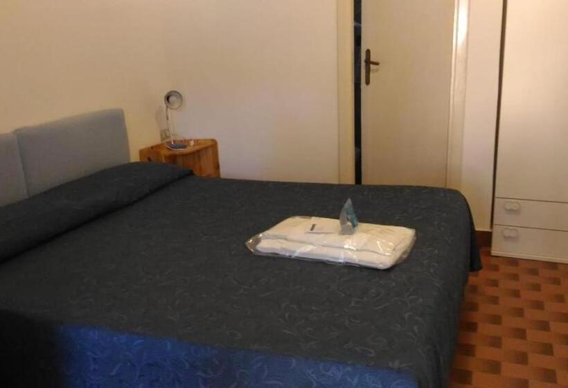 בית מלון כפרי Lido Paradiso Resort