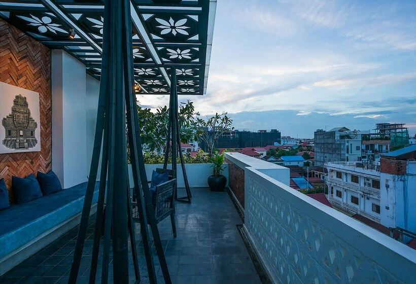 هتل Monthara Angkor Residence