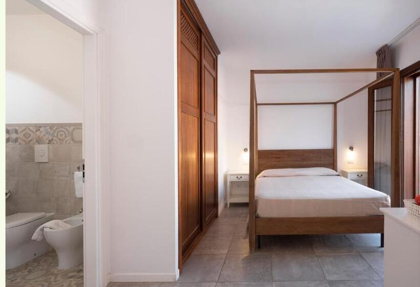 هتل Moresco Resort