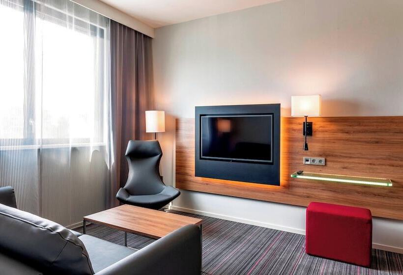 酒店 Moxy Milan Linate Airport