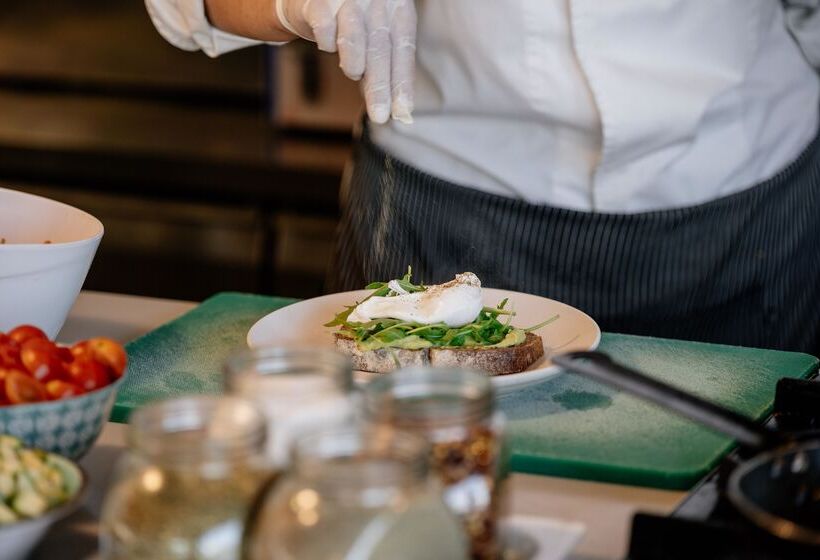 ホテル Paralos Lifestyle Beach Adults Only