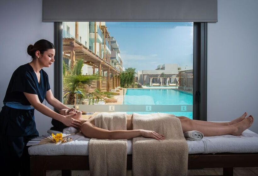 ホテル Paralos Lifestyle Beach Adults Only