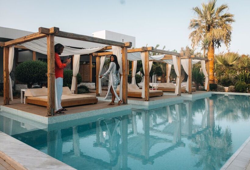 ホテル Paralos Lifestyle Beach Adults Only