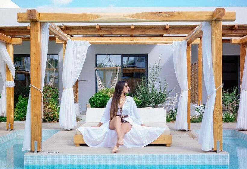 ホテル Paralos Lifestyle Beach Adults Only