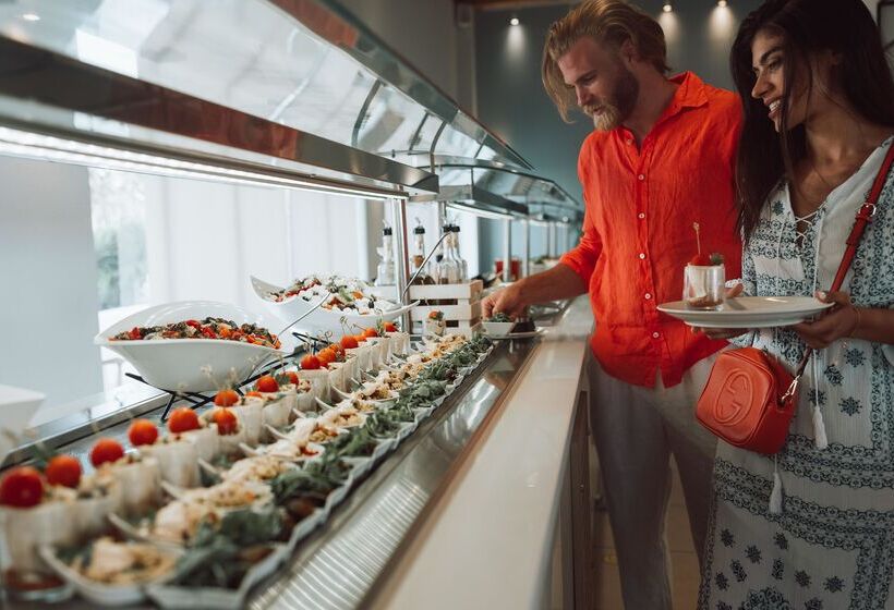 ホテル Paralos Lifestyle Beach Adults Only