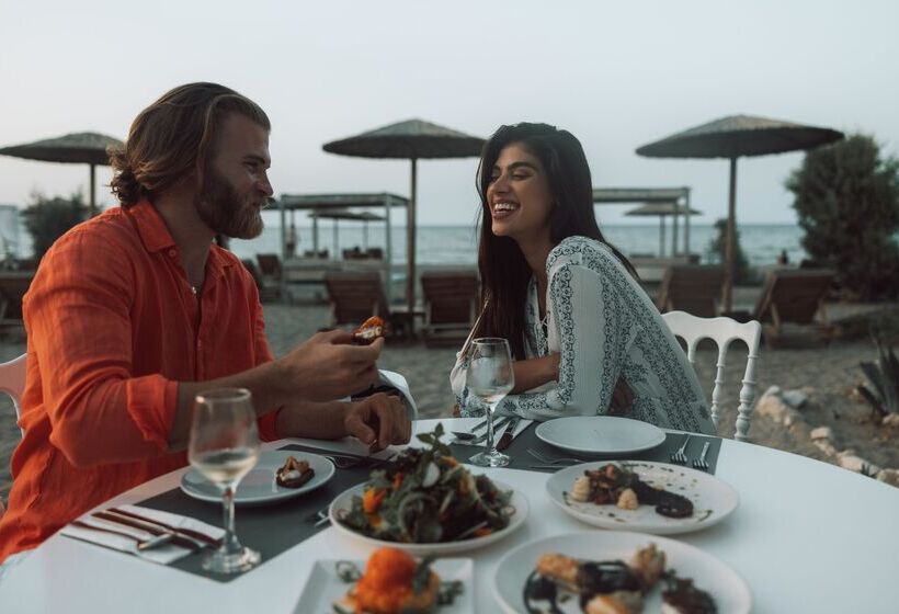 ホテル Paralos Lifestyle Beach Adults Only