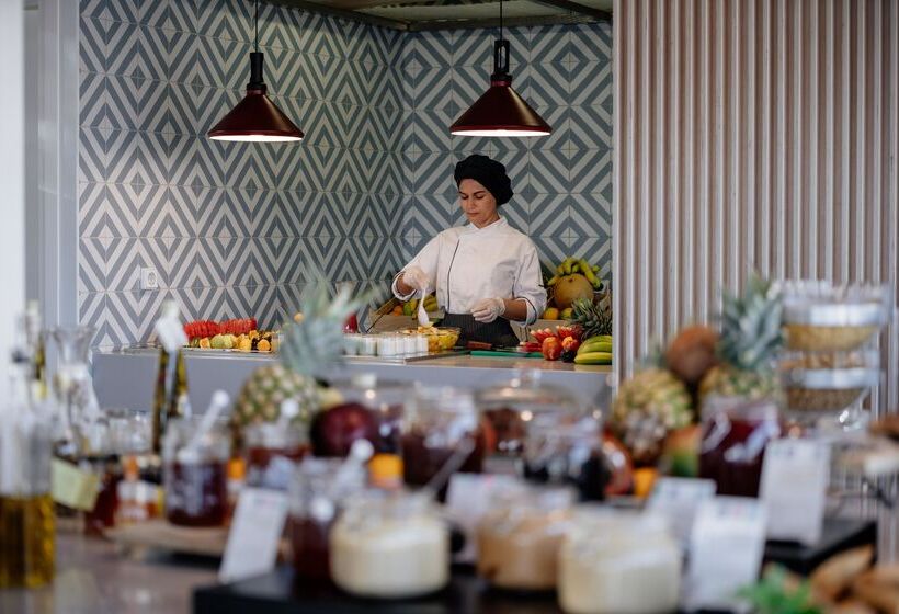 ホテル Paralos Lifestyle Beach Adults Only