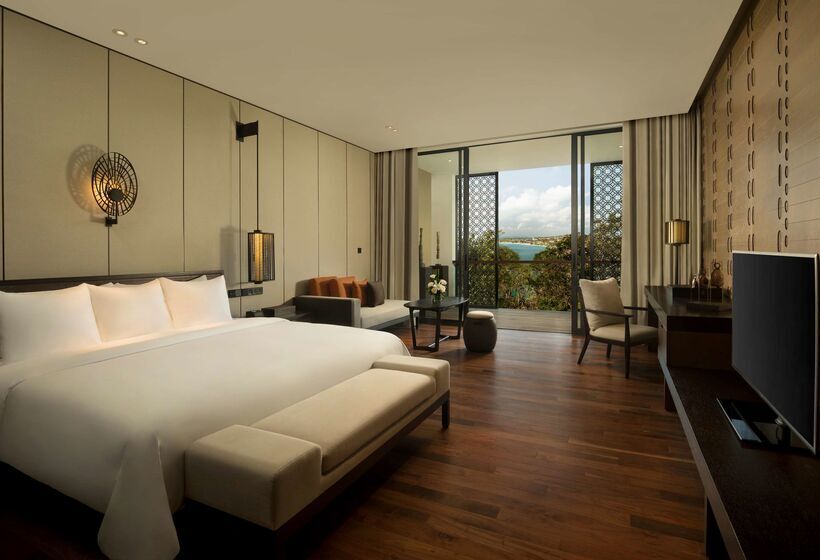 Отель Radisson Blu Bali Uluwatu