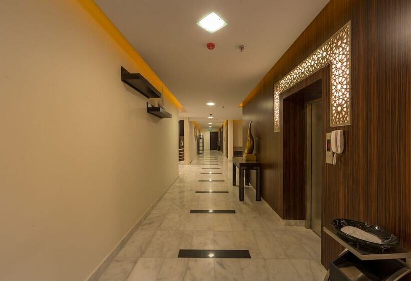 ホテル Raoum Inn Sakaka